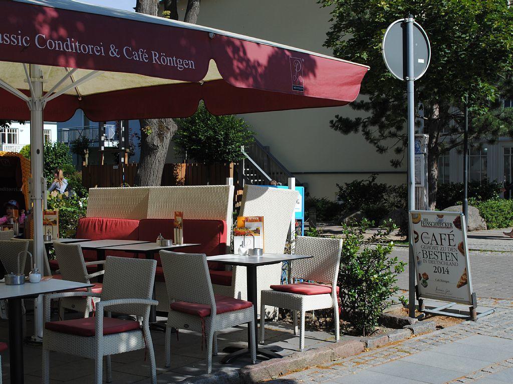 Ostseewind - In Der Strandstrasse-Fuehrt Zur Seebruecke Kuehlungsborn Exterior foto