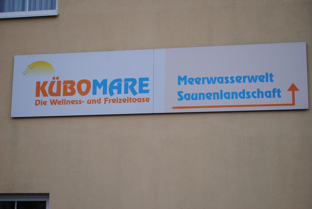 Ostseewind - In Der Strandstrasse-Fuehrt Zur Seebruecke Kuehlungsborn Exterior foto